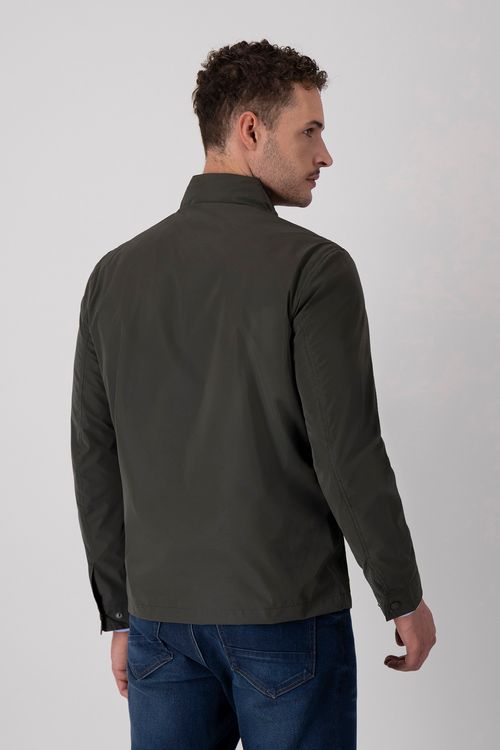 Chamarra Ligera Regular Fit