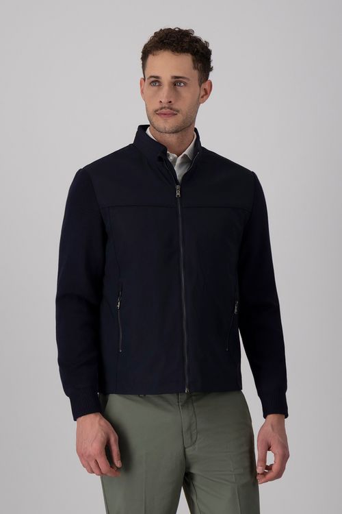 Chamarra Ligera Regular Fit