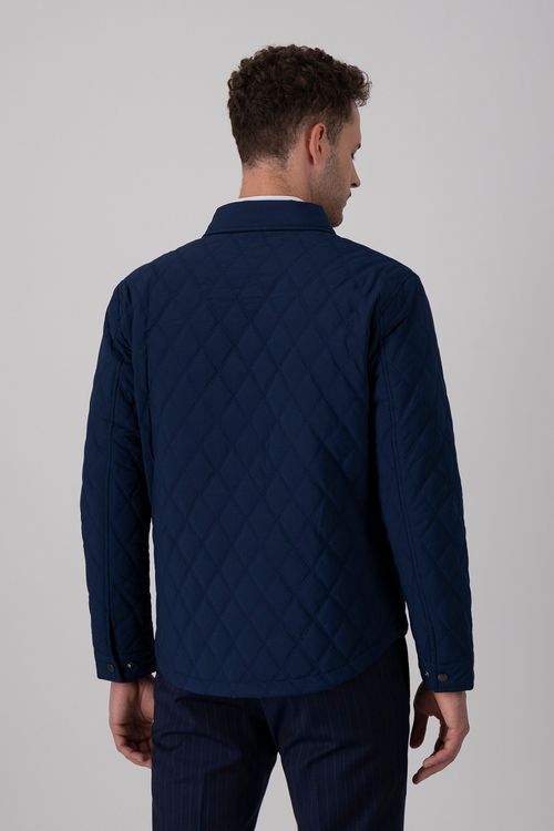 Chamarra Ligera Regular Fit