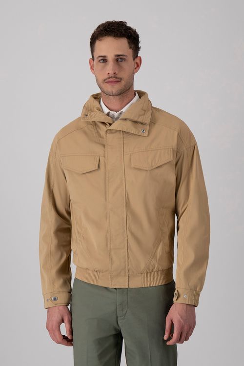 Chamarra Ligera Regular Fit