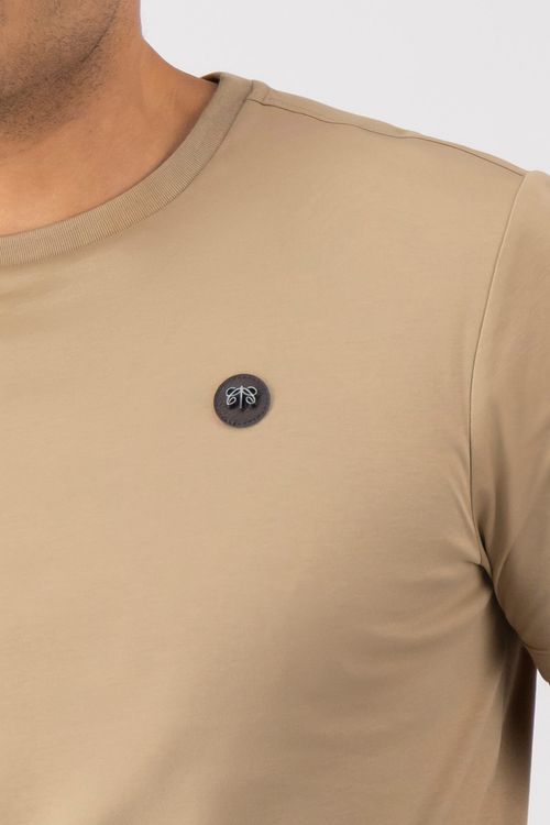 Playera Contemporary Fit