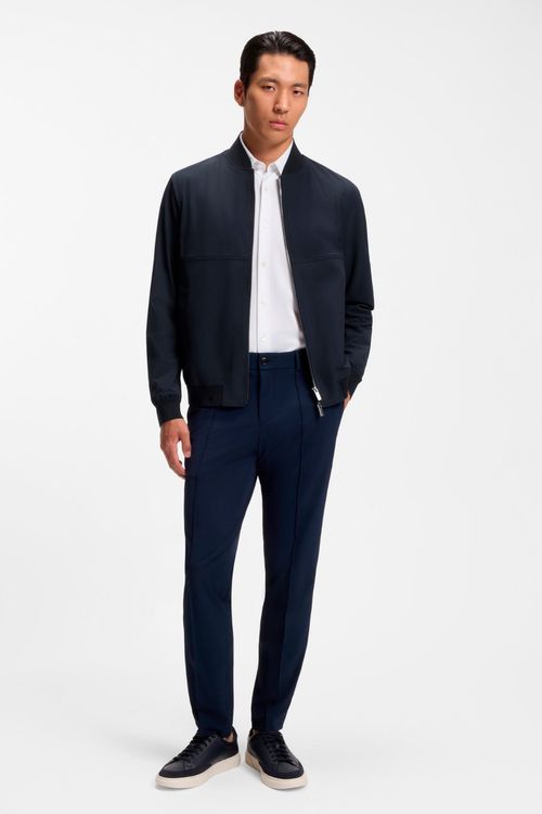 Chamarra Slim Fit En Tejido Elástico Con Microestampado