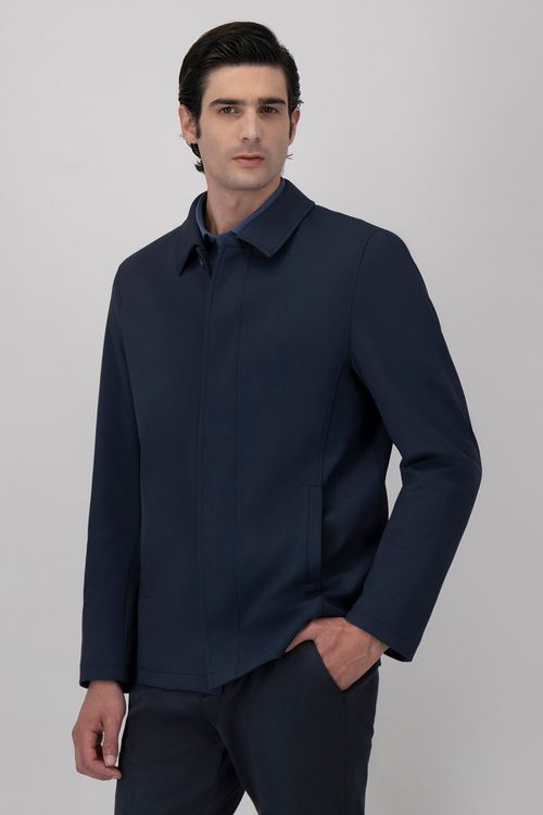 Chamarra Anatomic Technology Slim Fit