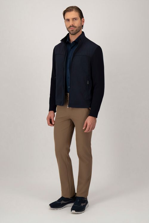 Chamarra Modern Fit